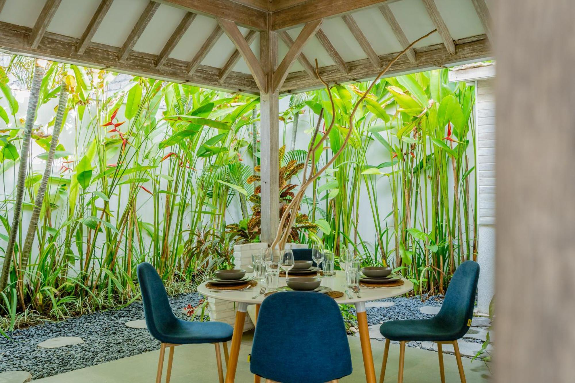 Mundaka Villa By Betterplace Canggu Exteriör bild
